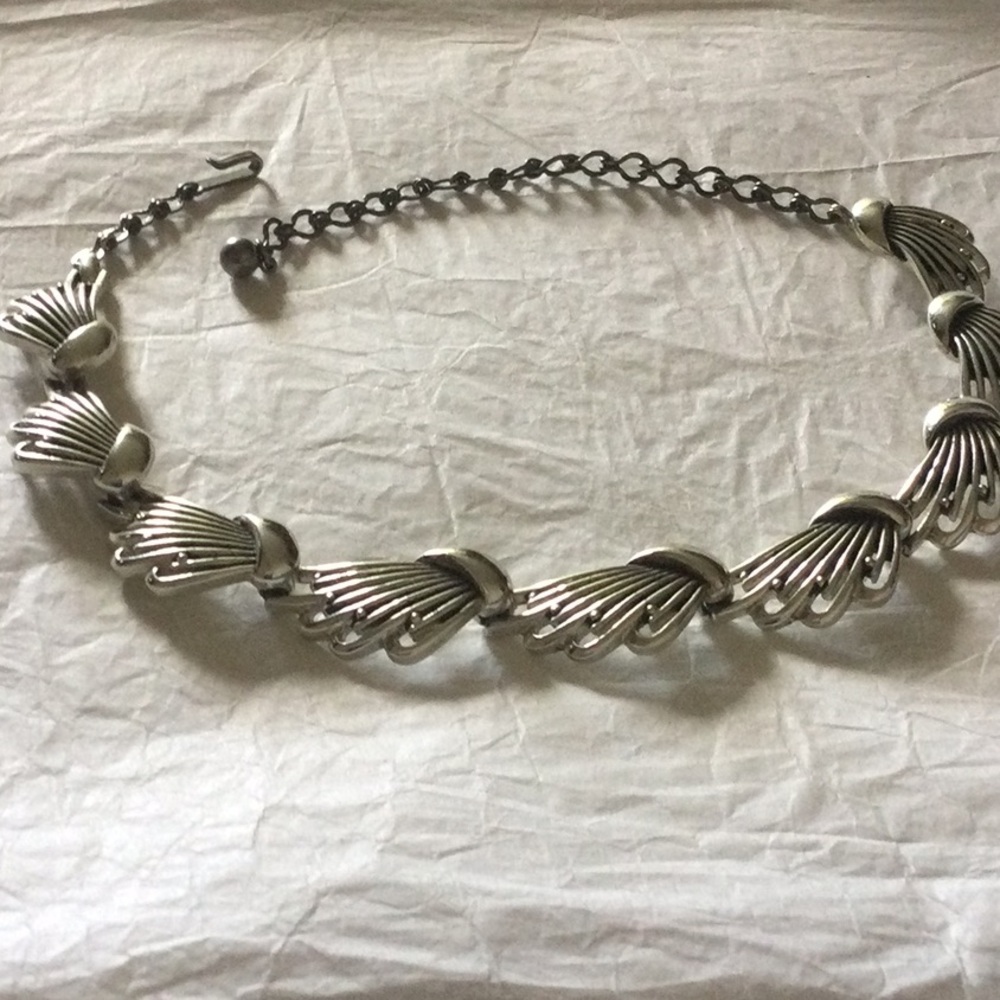 Vintage CHAREL silver tone Wings/Fans chocker length necklace